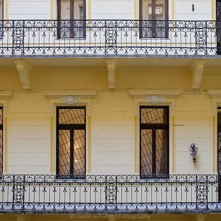 Rákóczi Apartman Budapeste Exterior foto