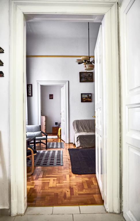 Rákóczi Apartman Budapeste Exterior foto